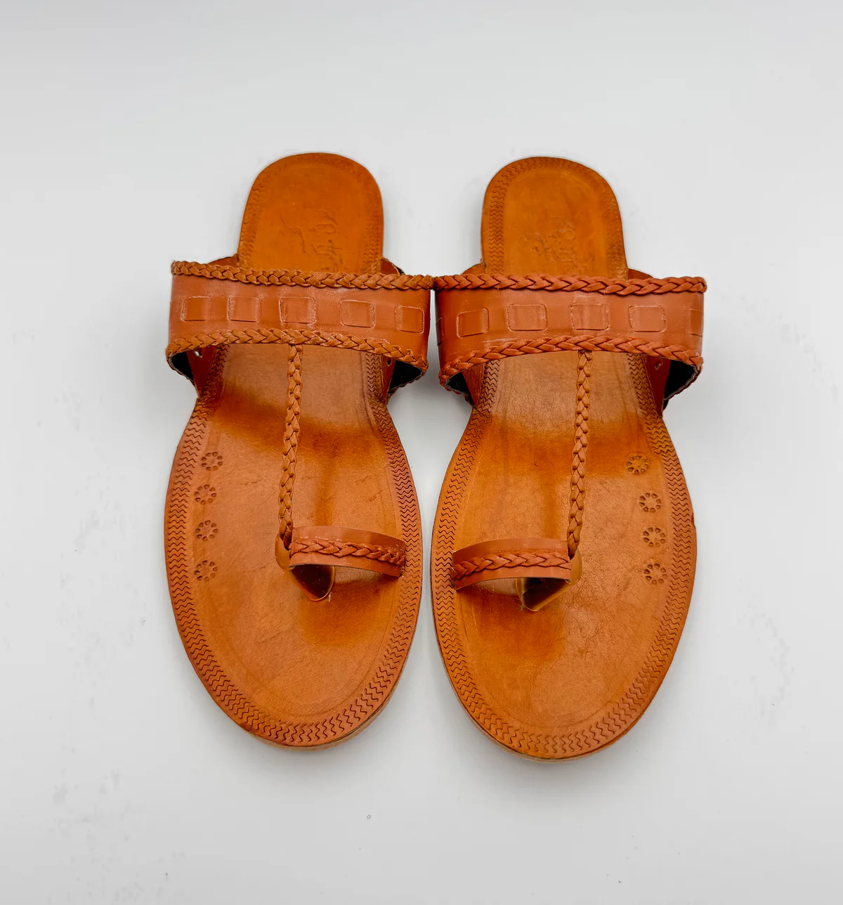 Handcrafted Women Kolhapuri Sandals - Light Brown